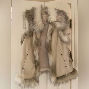 NWT Scully Leather vest with faux fur trim